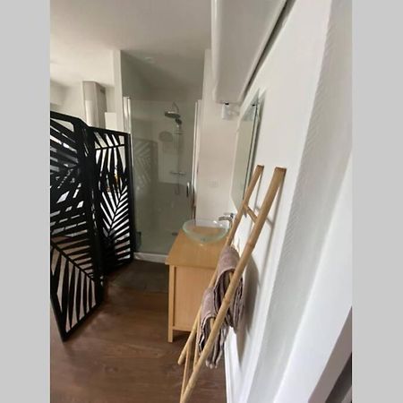 Le 13 Du Temple - Plein Coeur Centre Ville, Residence Privee, 5Mn Gare Sncf, Wifi Et Netflix Niort Exterior photo